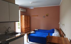 Chiosroomsmaria